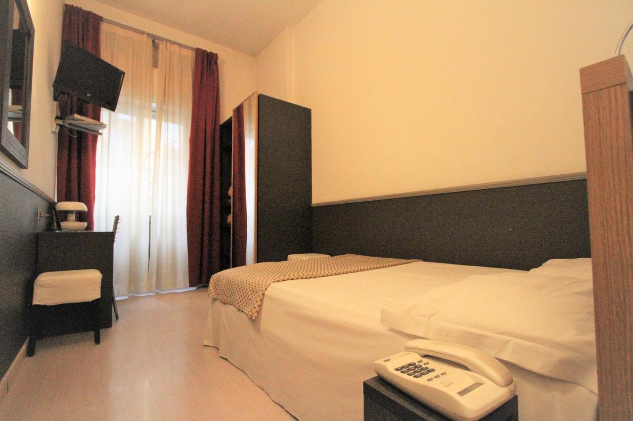 Hotel Corallo Milan Exterior photo