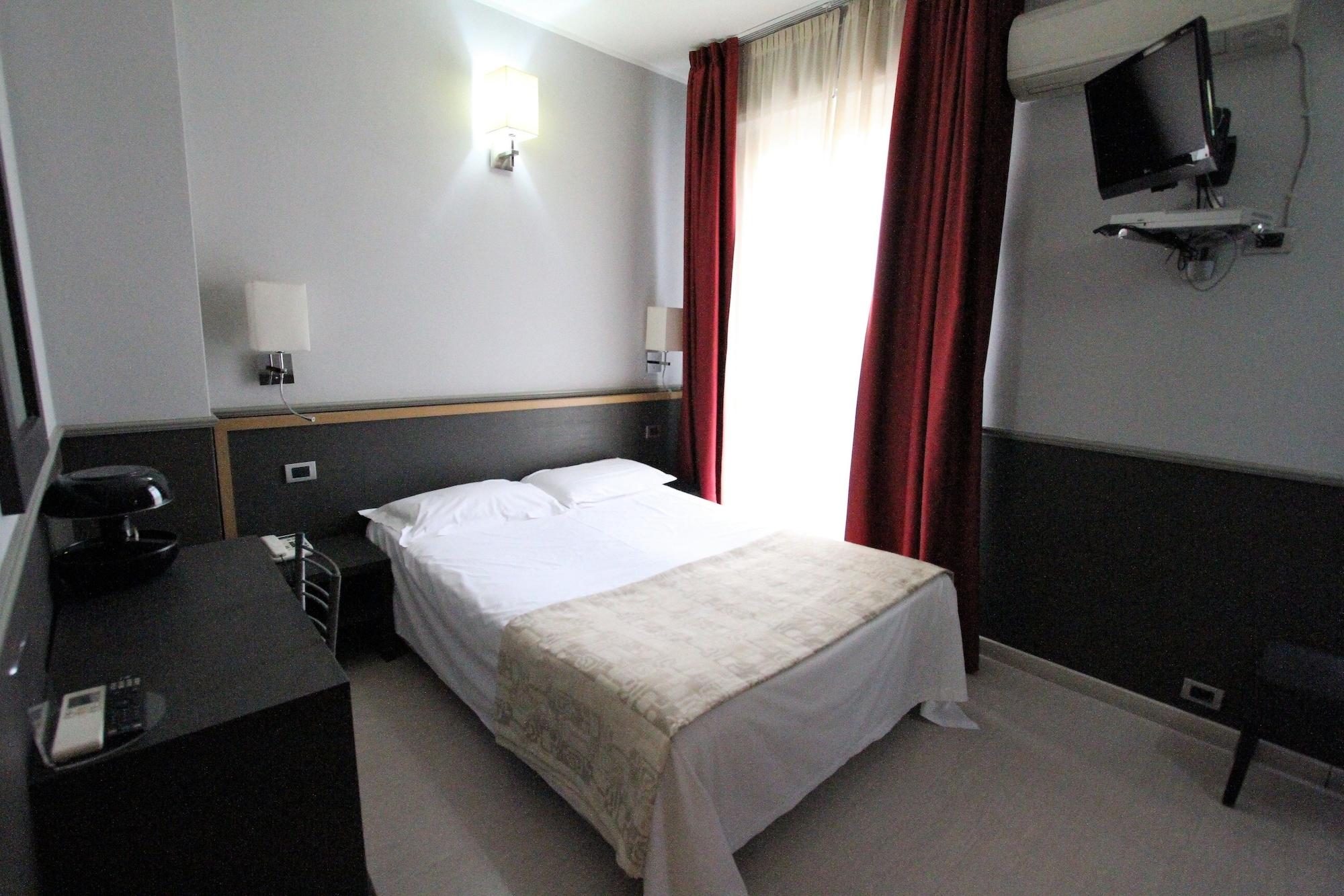 Hotel Corallo Milan Exterior photo