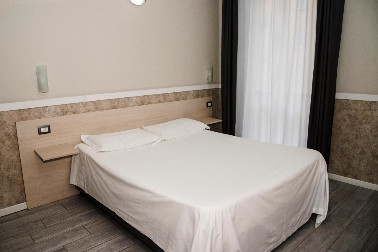 Hotel Corallo Milan Exterior photo