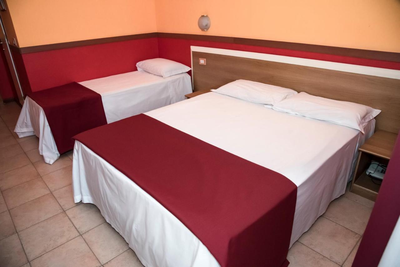 Hotel Corallo Milan Exterior photo